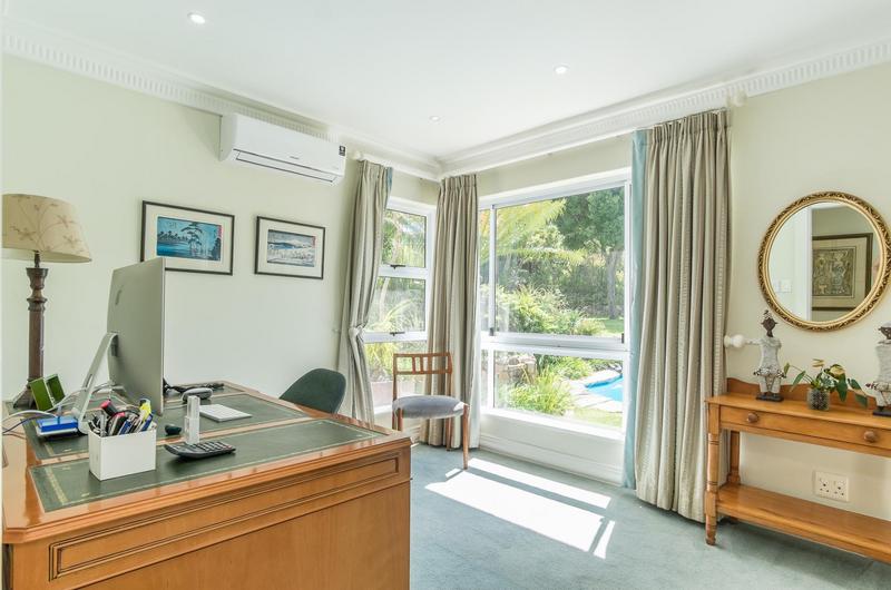 4 Bedroom Property for Sale in Ruyteplaats Western Cape